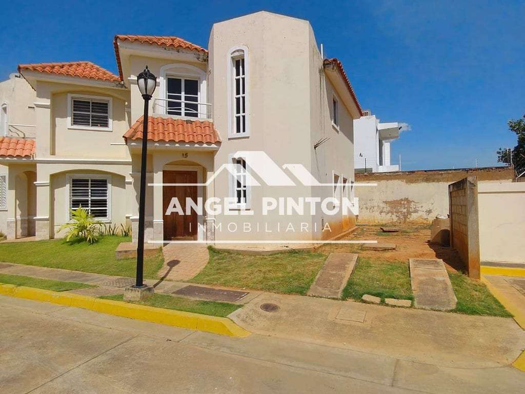 Townhouse en Maracaibo - 1