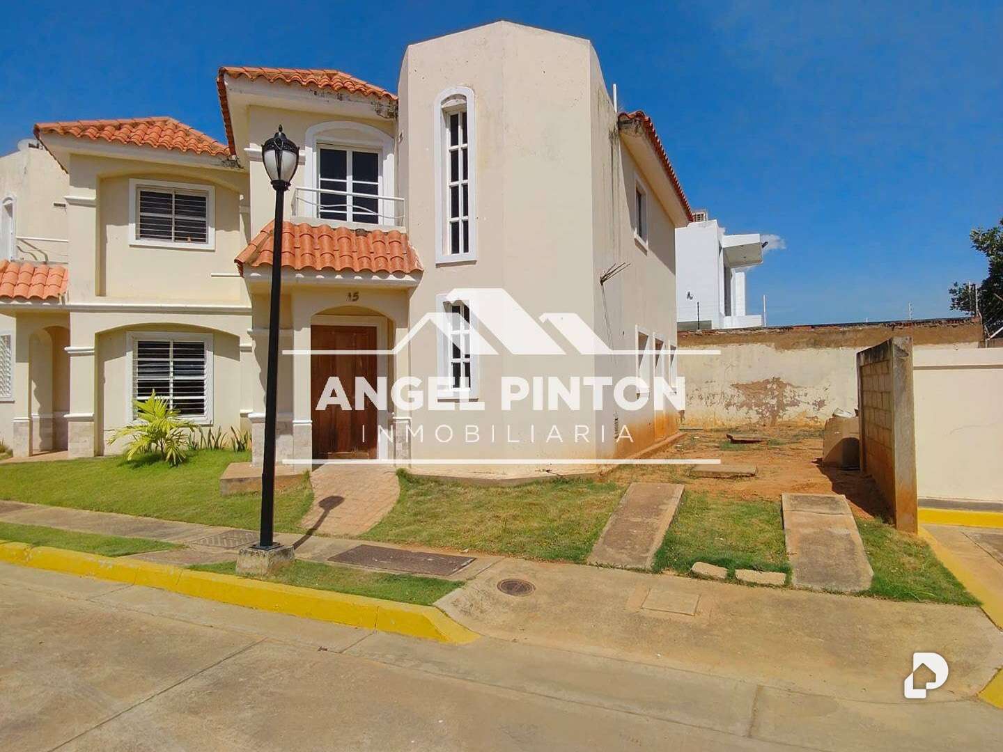 Townhouse en Maracaibo – 1