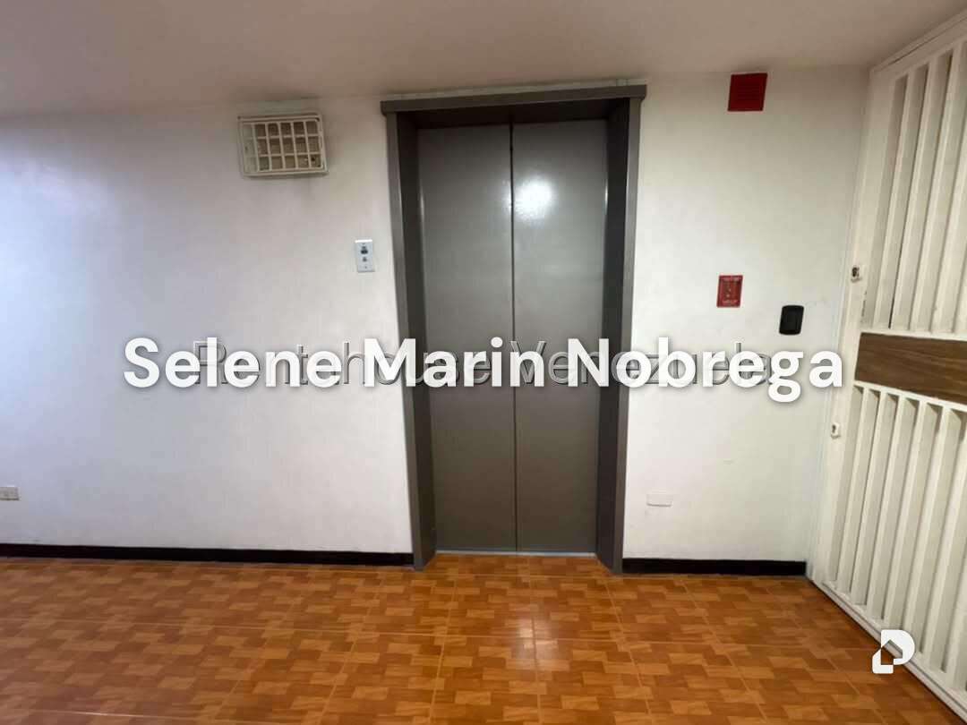 Apartamento en Parroquia La Candelaria, Caracas – 2