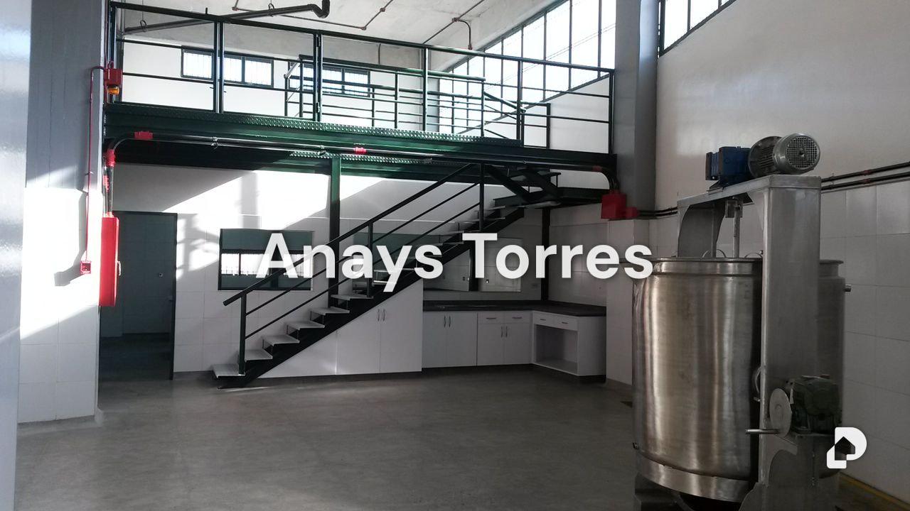 Building in Carrizal, Altos Mirandinos – 2