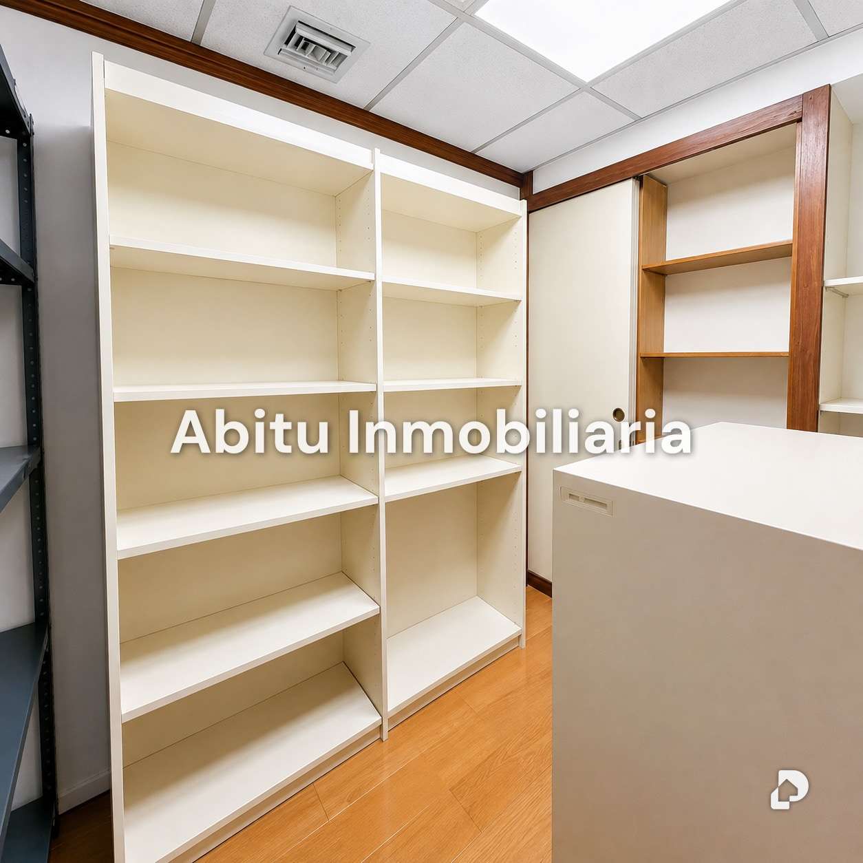 Oficina en Chacao, Caracas – 17
