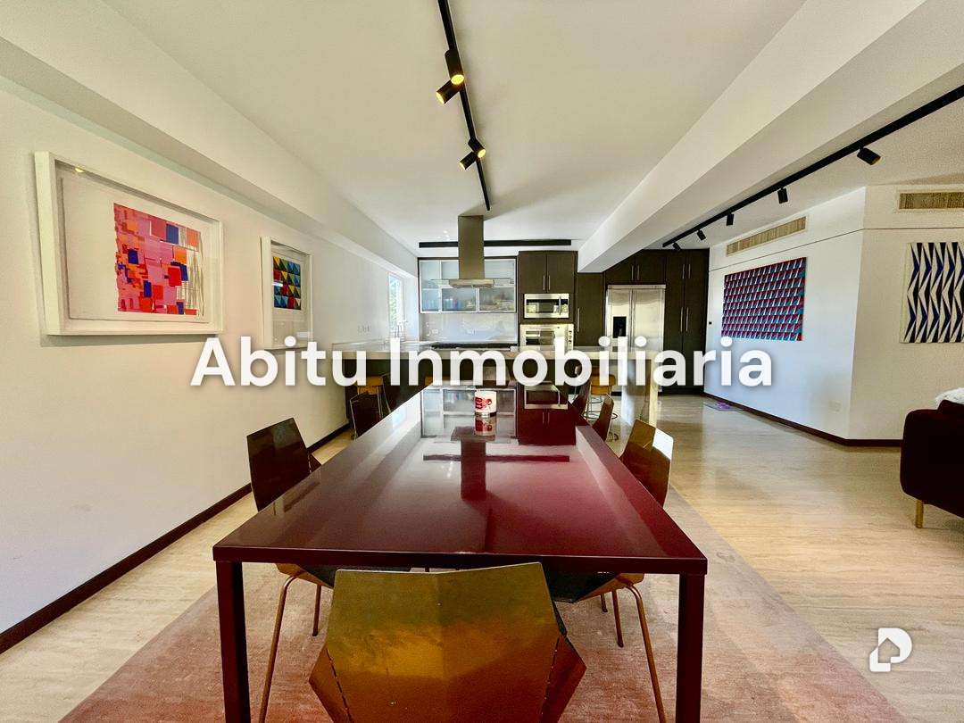 Apartment in Las Mercedes, Caracas – 2