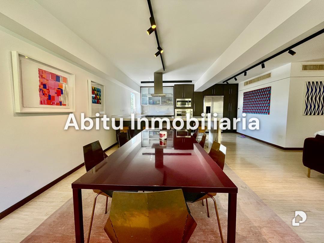 Apartment in Las Mercedes, Caracas – 2
