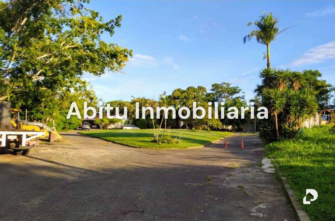 Terreno en Santa Inés, Caracas – 4