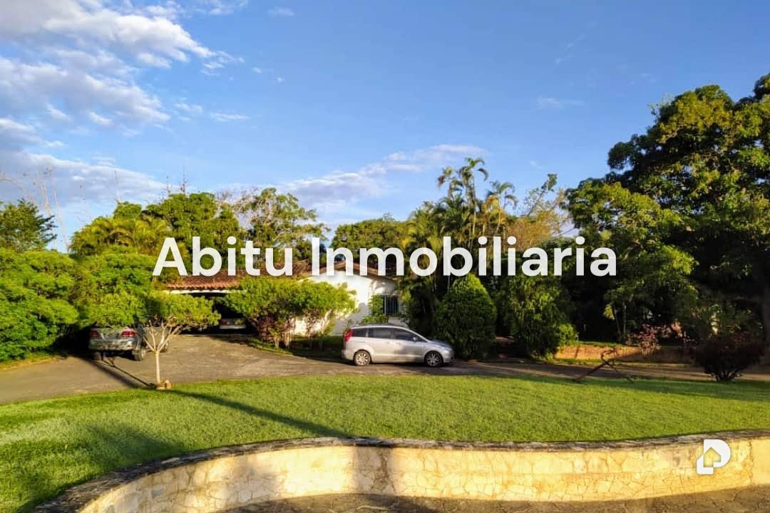 Terreno en Santa Inés, Caracas – 1