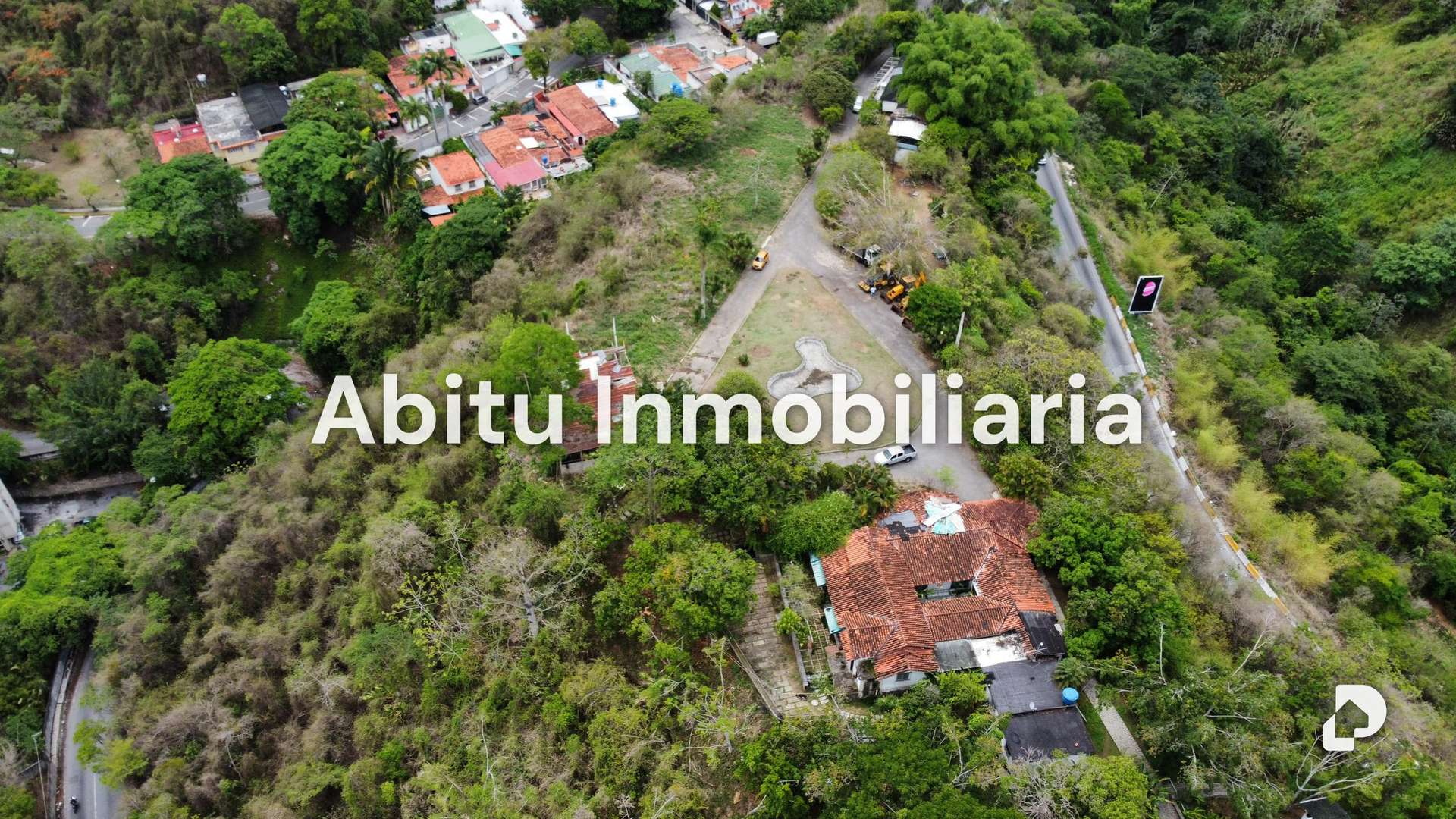 Terreno en Santa Inés, Caracas – 9