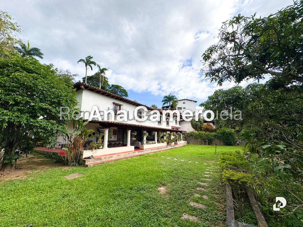 Casa en Cerro Verde, Caracas – 18