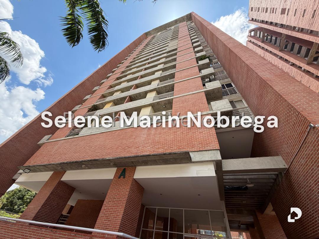 Apartamento en Boleíta Norte, Caracas – 2