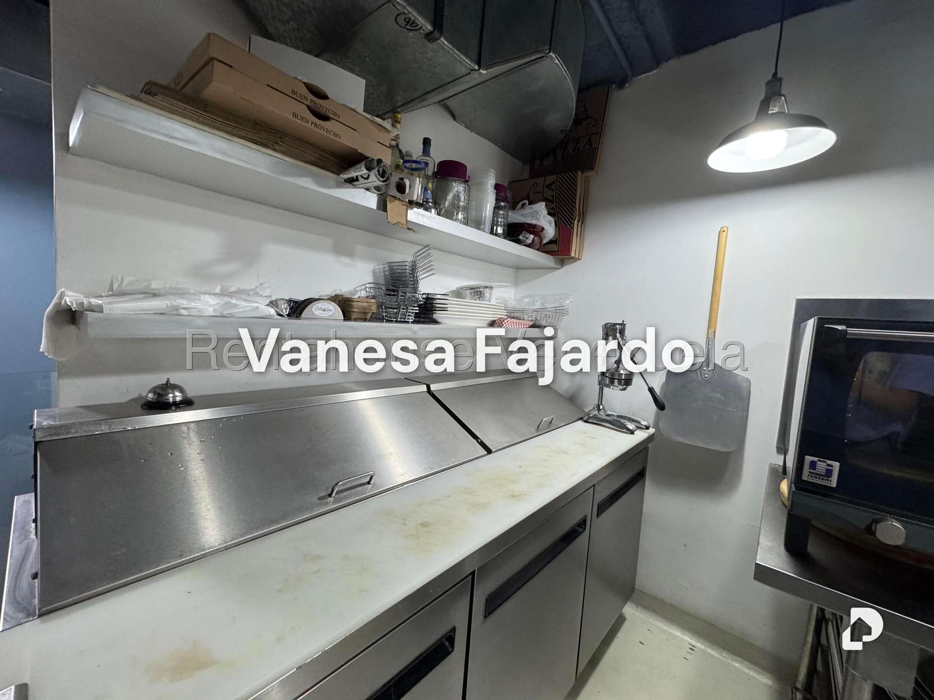 Local comercial en Santa Fe Norte, Caracas – 15