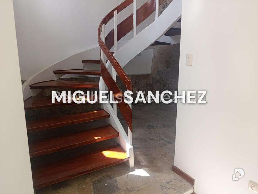 Casa en Prados Del Este, Caracas – 7
