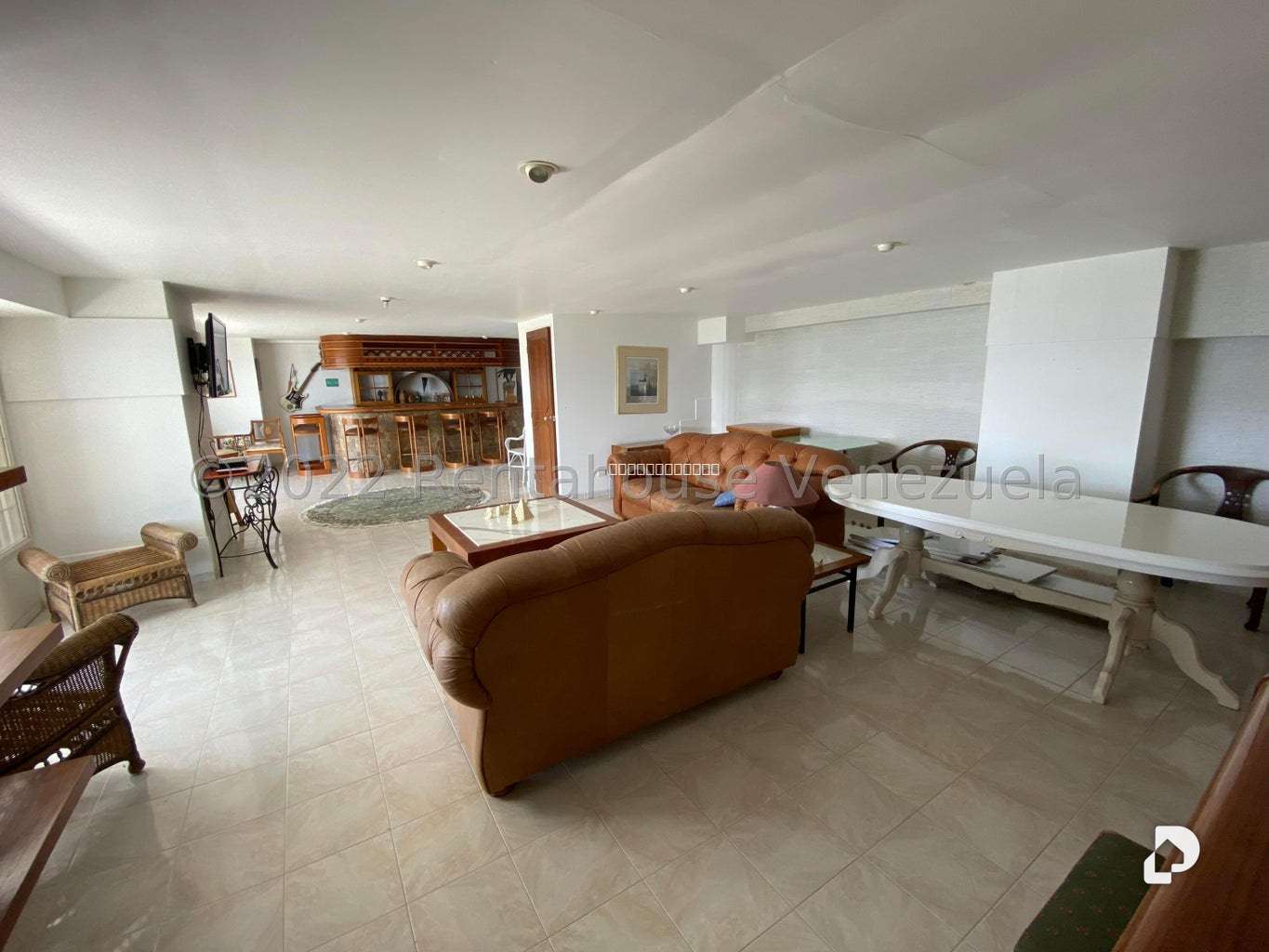 Casa en Alto Prado, Caracas – 21
