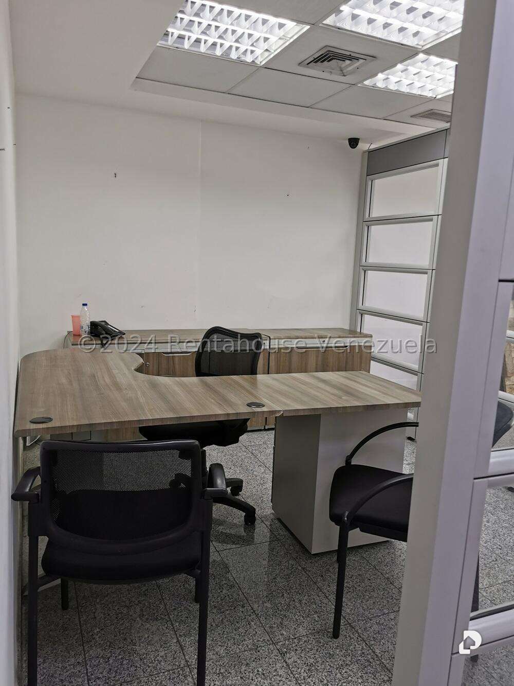 Local comercial en El Rosal, Caracas – 8