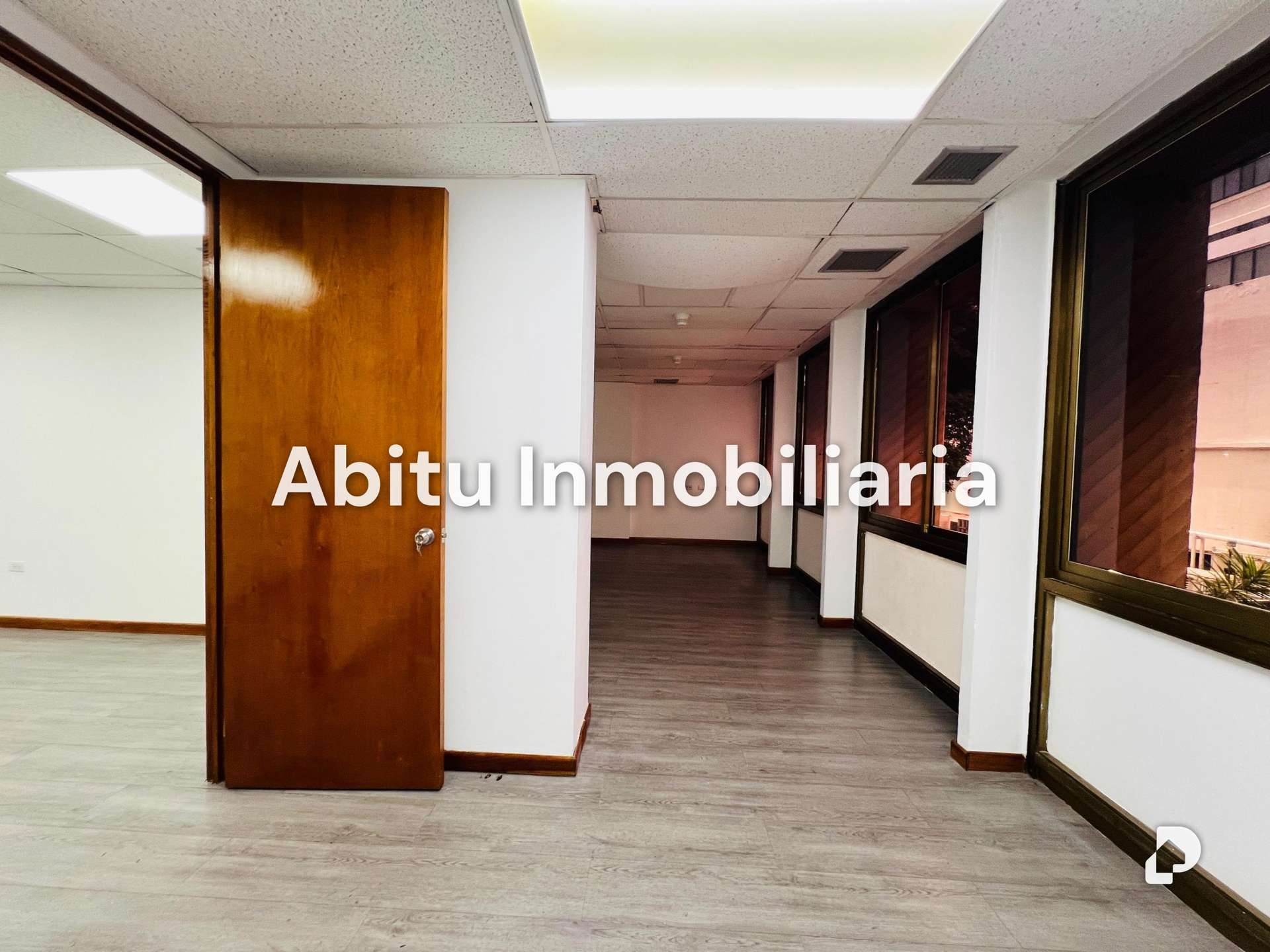 Oficina en Chuao, Caracas – 10