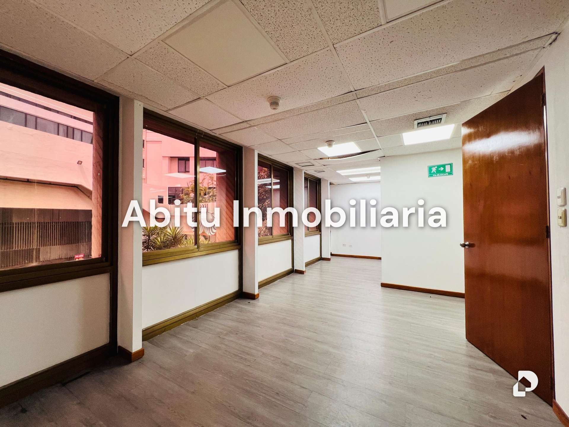 Oficina en Chuao, Caracas – 9
