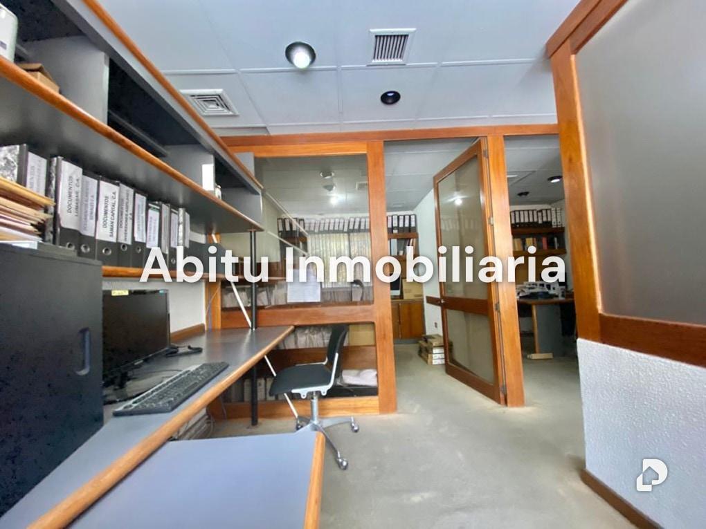 Commercial space in Santa Paula, Caracas – 4