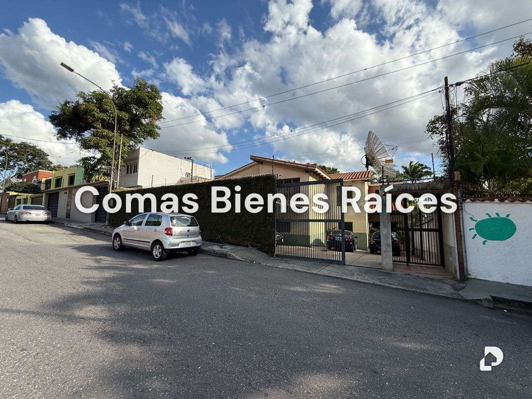 Casa en Los Palos Grandes, Caracas – 1