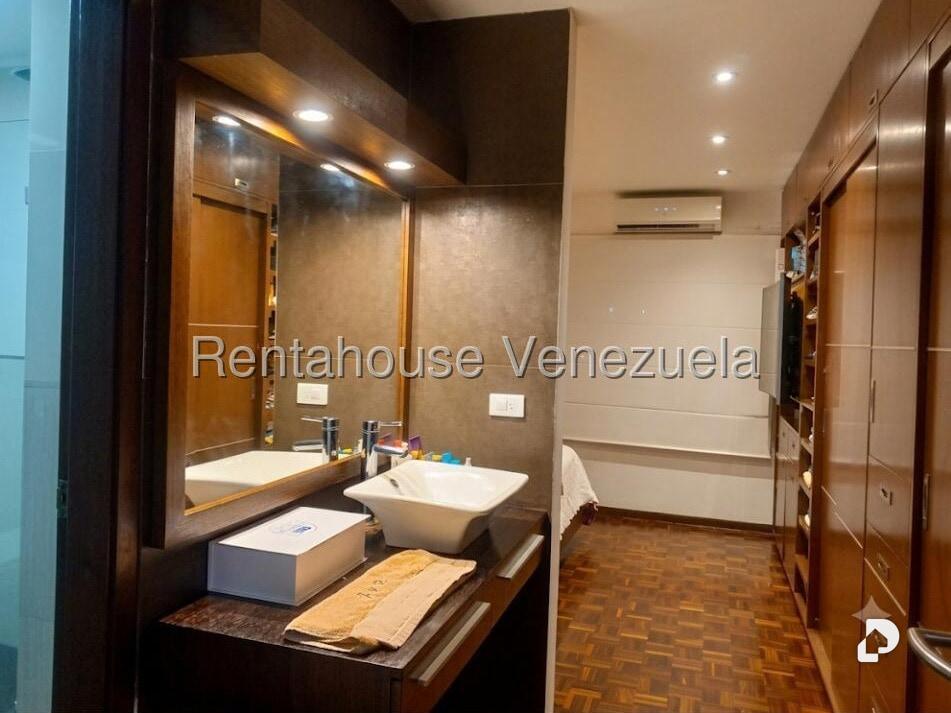 Apartment in El Cigarral, Caracas – 5