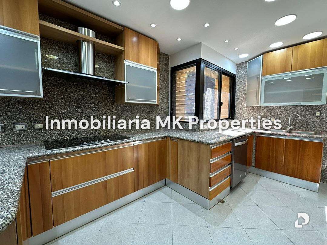 Apartamento en San Román, Caracas – 11