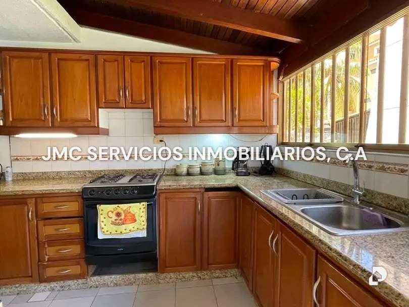 Casa en Lechería – 8