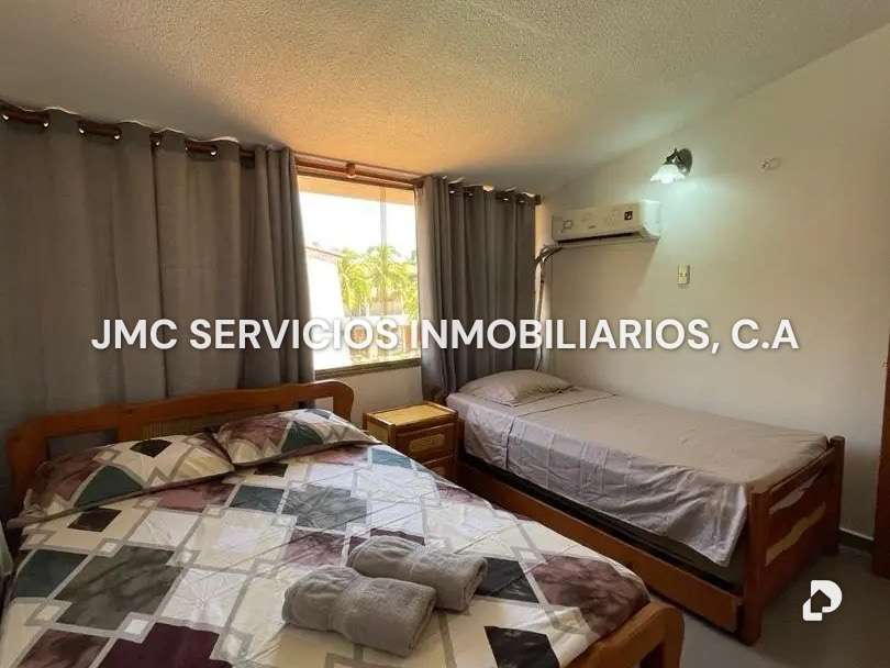 Casa en Lechería – 17
