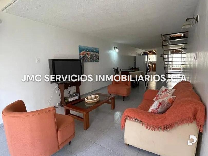 Casa en Lechería – 5