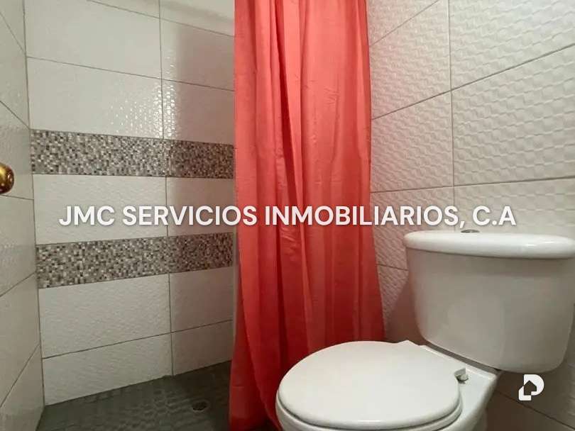 Casa en Lechería – 16