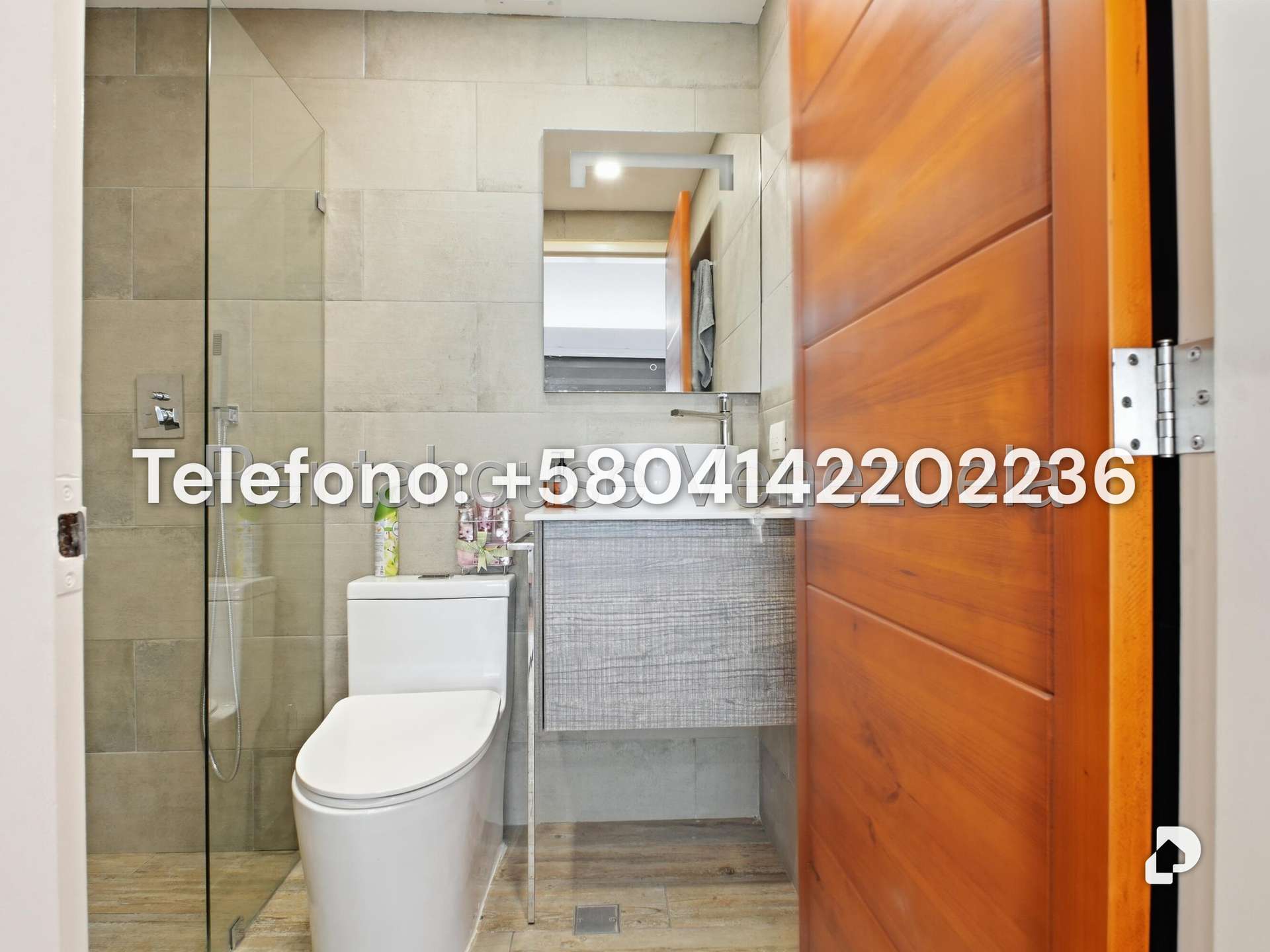 Casa en Alto Hatillo, Caracas – 24