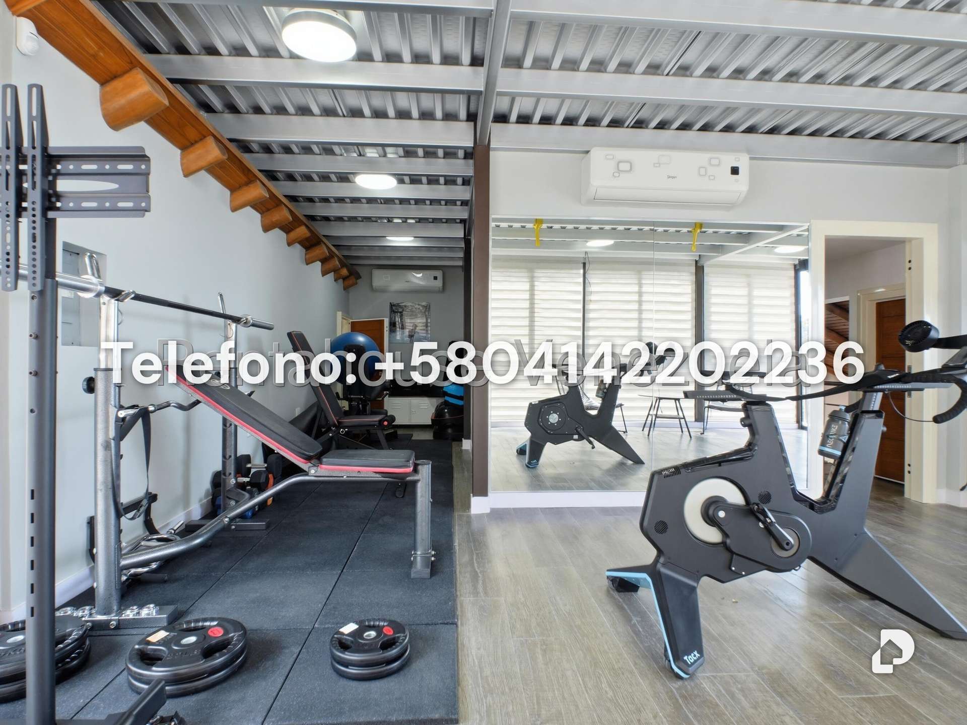 Casa en Alto Hatillo, Caracas – 18