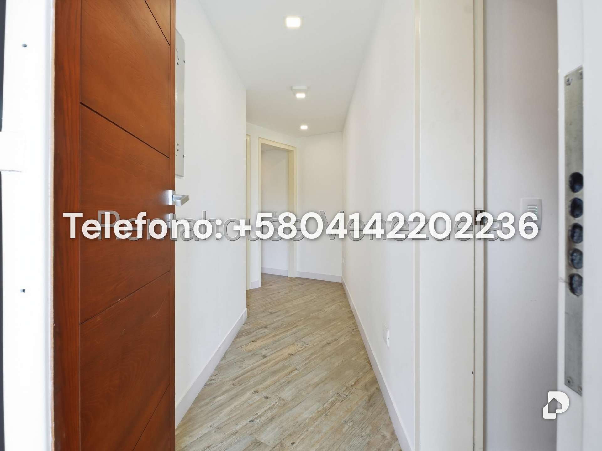 Casa en Alto Hatillo, Caracas – 11