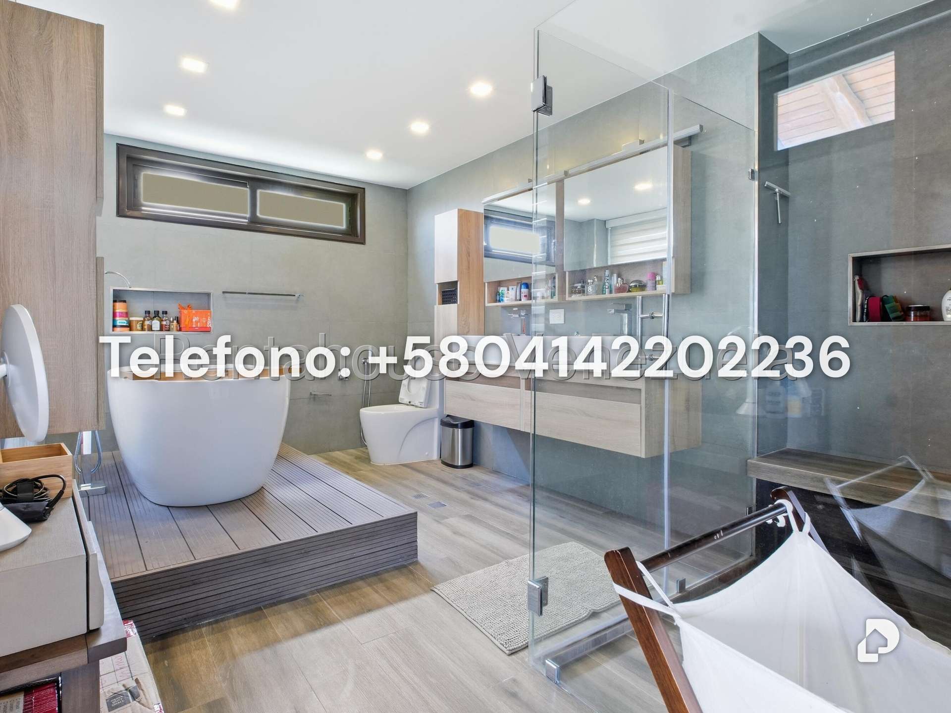 Casa en Alto Hatillo, Caracas – 14