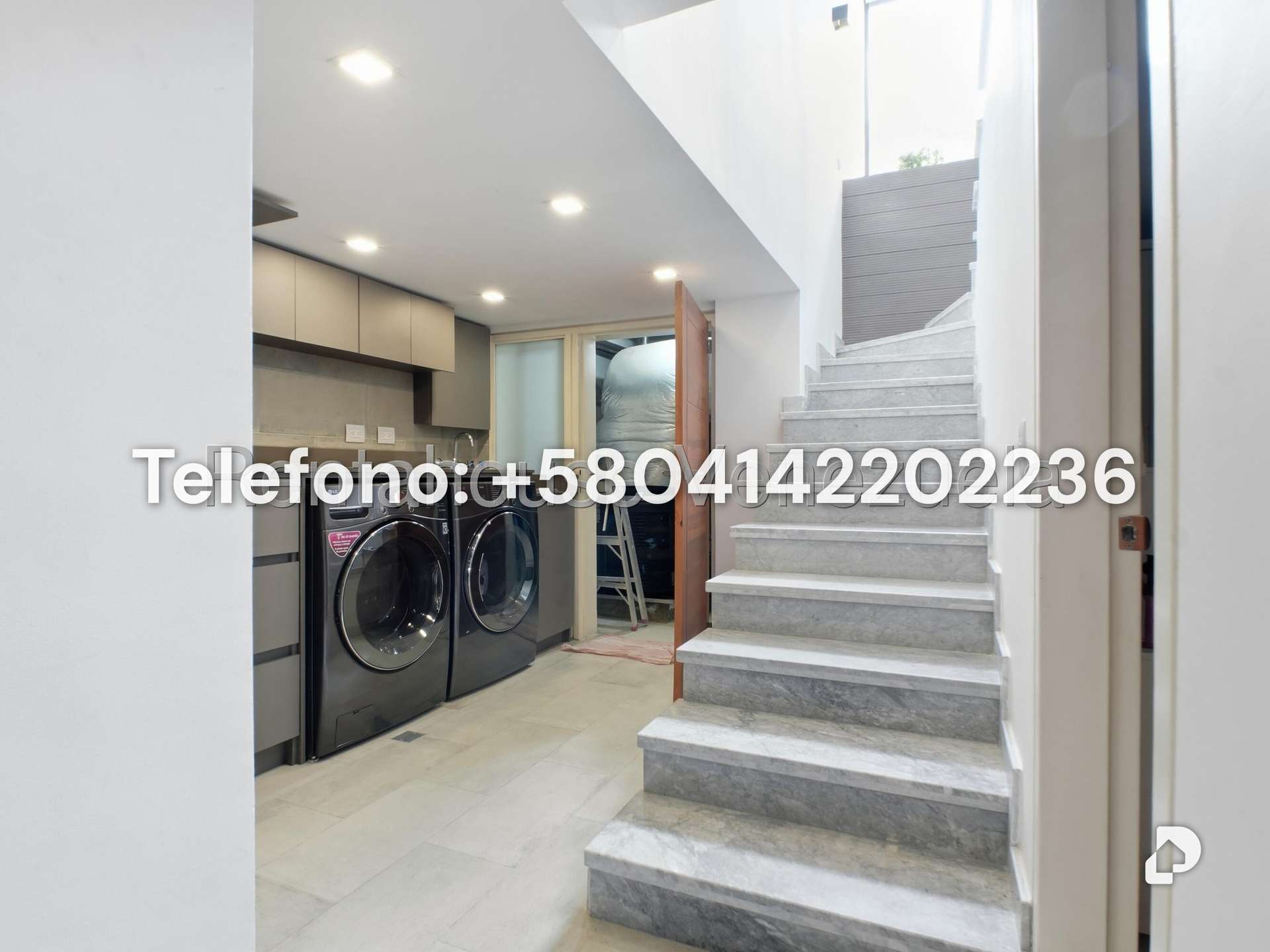 Casa en Alto Hatillo, Caracas – 8