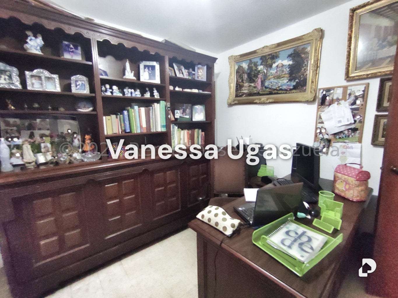 Casa en Santa Paula, Caracas – 9