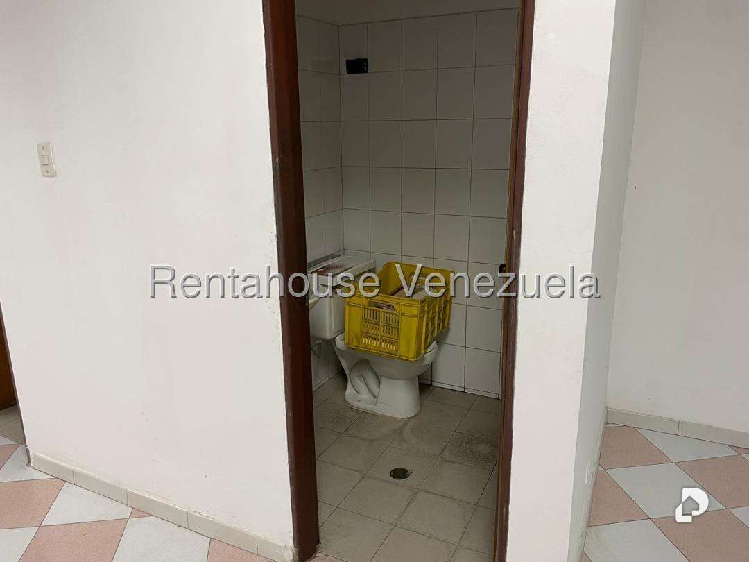 Galpón en Boleíta Sur, Caracas – 19