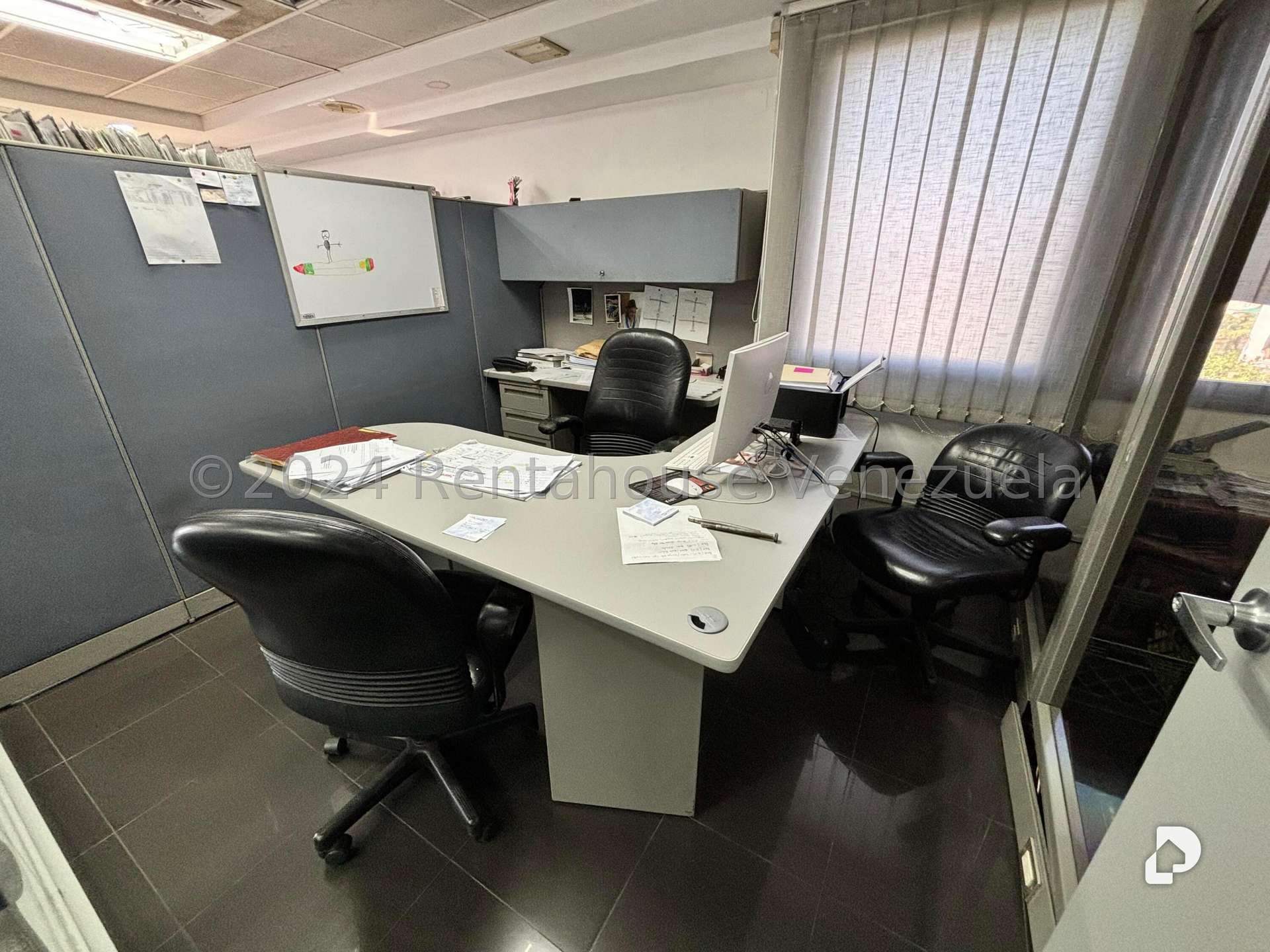 Oficina en Chacao, Caracas – 25