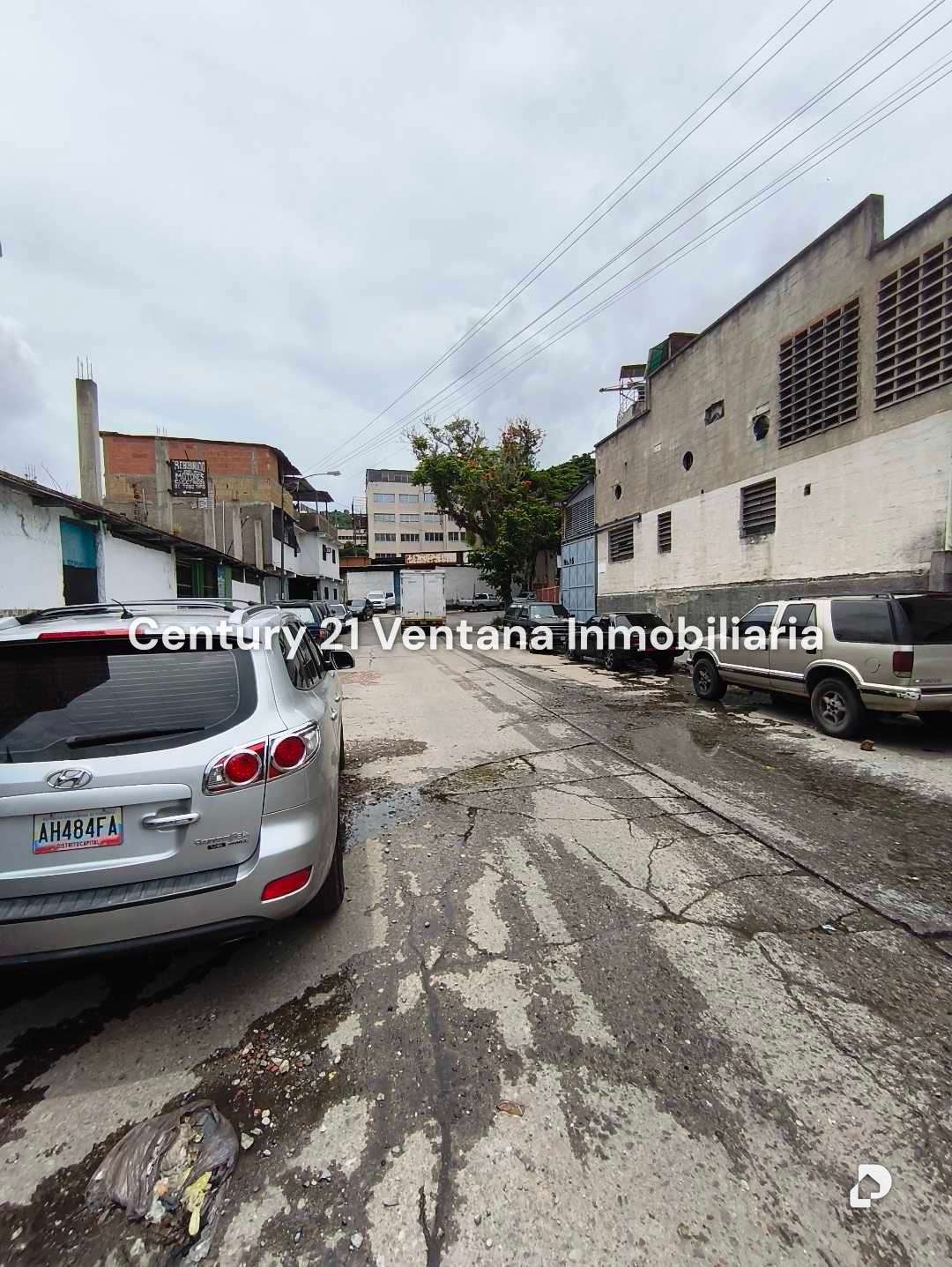 Galpón en El Llanito, Caracas – 26