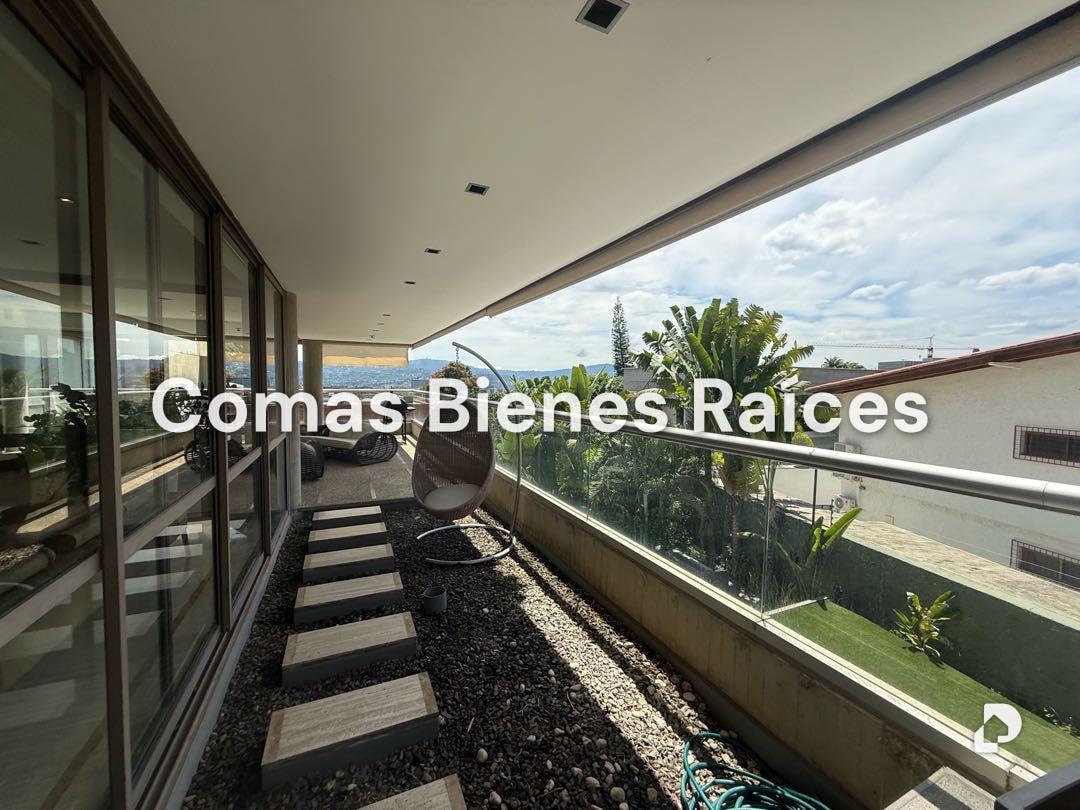 Apartamento en Altamira, Caracas – 3