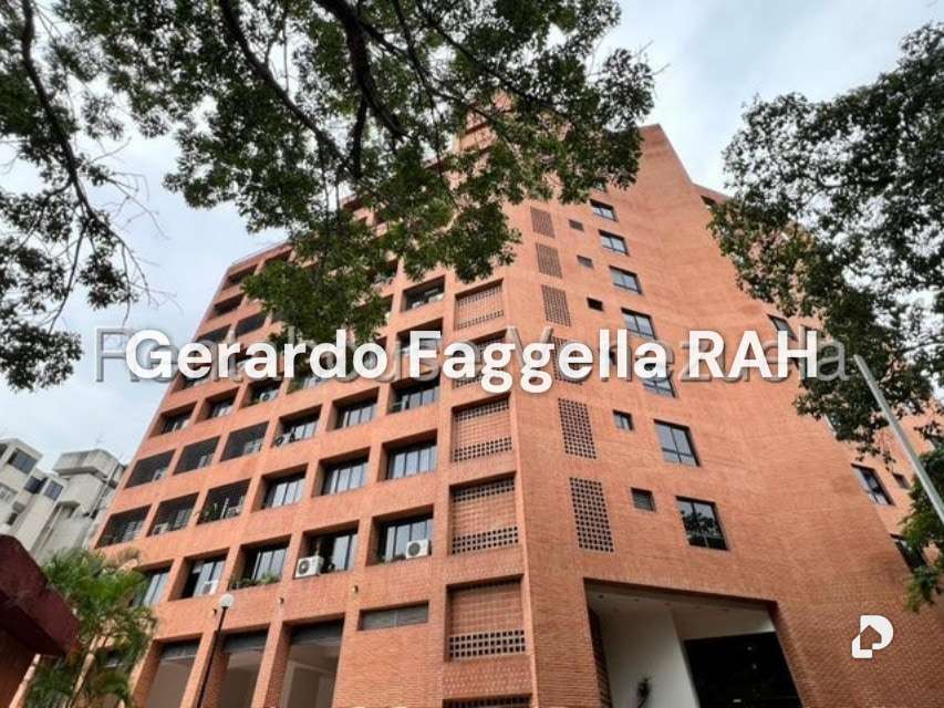Apartamento en Santa Fe, Caracas – 1