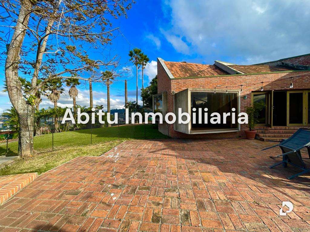 House in Cerro Verde, Caracas – 4