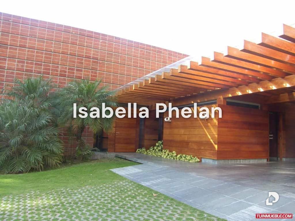 House in La Lagunita, Caracas – 2
