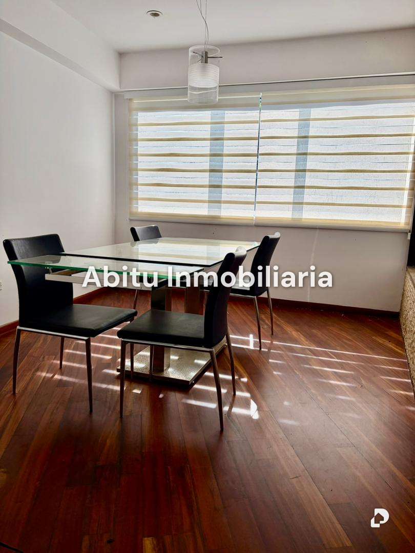 Casa en La Trinidad, Caracas – 12