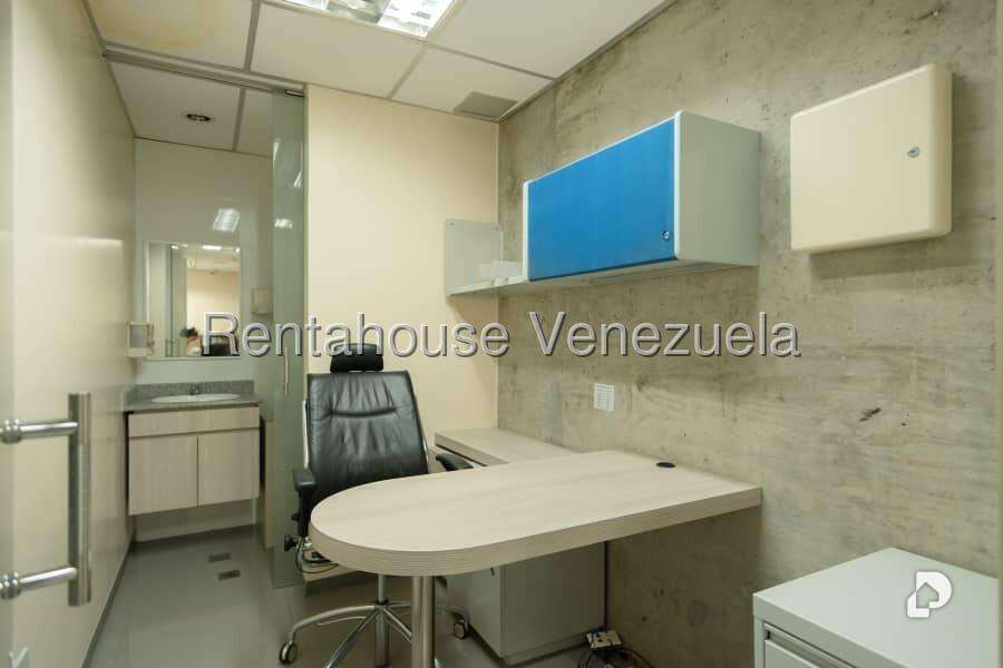 Local comercial en Boleíta Norte, Caracas – 17