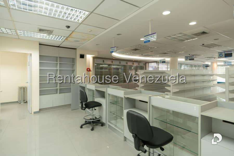 Local comercial en Boleíta Norte, Caracas – 14