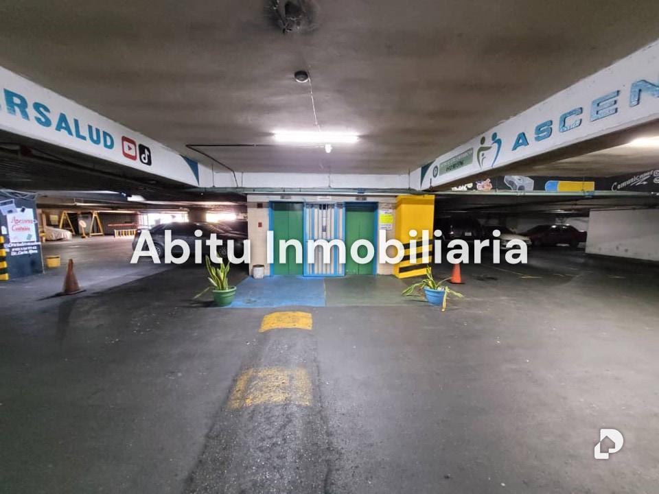 Garage/Parking in Montalbán, Caracas – 3