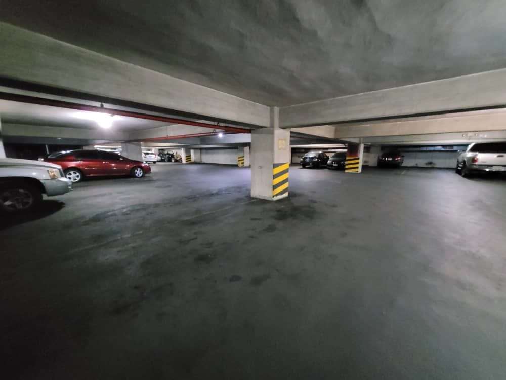 Garaje/Estacionamiento en Montalbán, Caracas - 1