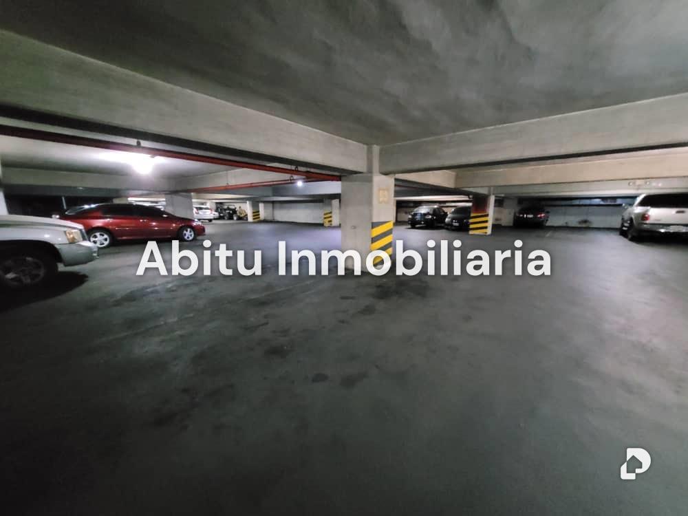 Garage/Parking in Montalbán, Caracas – 1