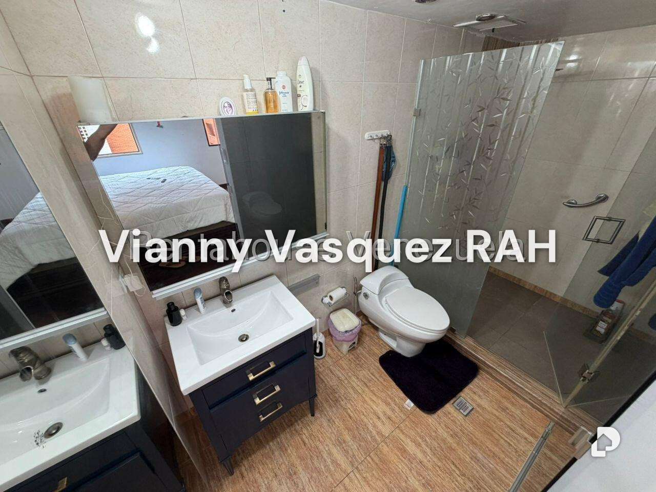 Apartamento en El Rosal, Caracas – 13
