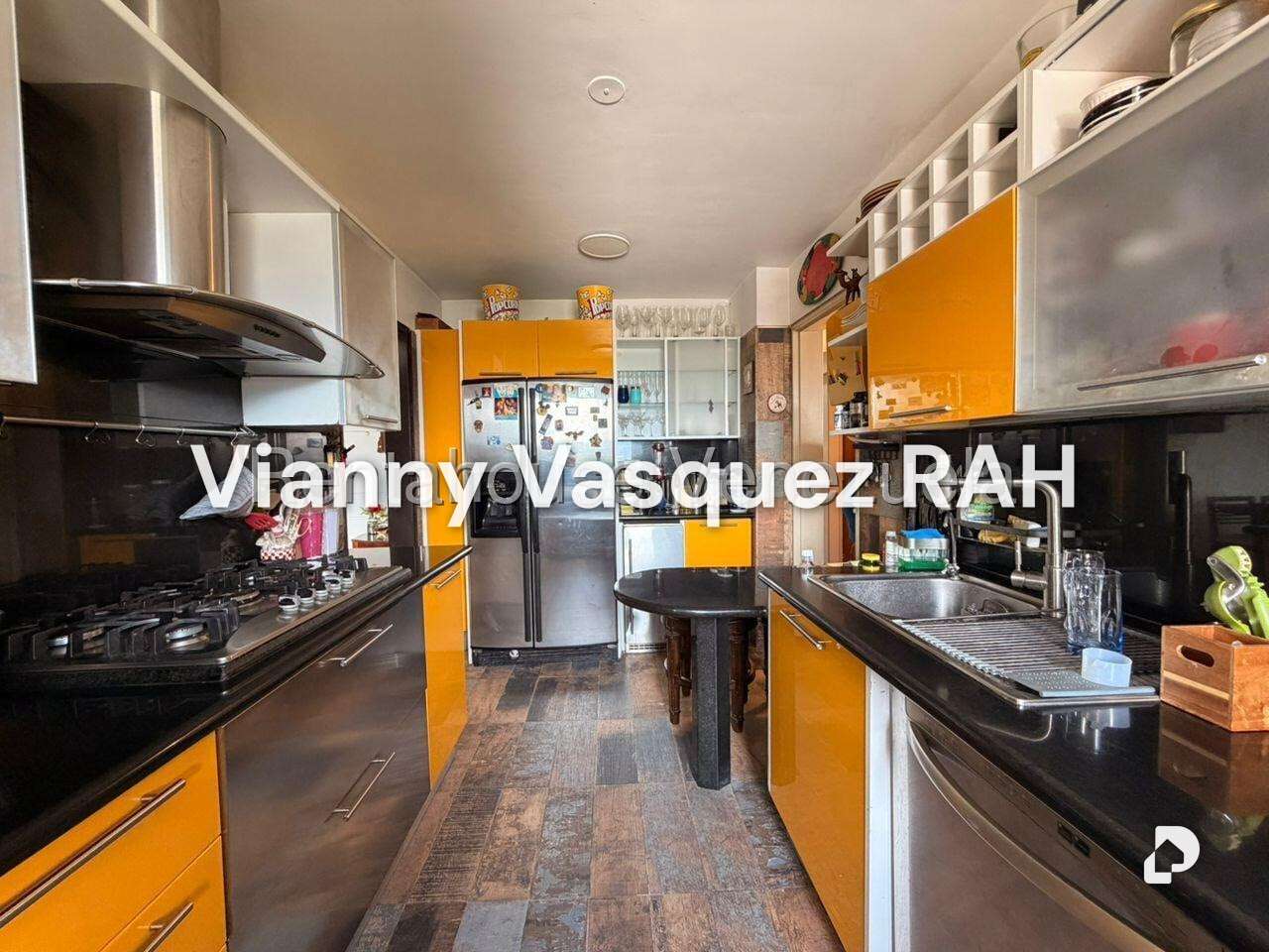 Apartamento en El Rosal, Caracas – 10
