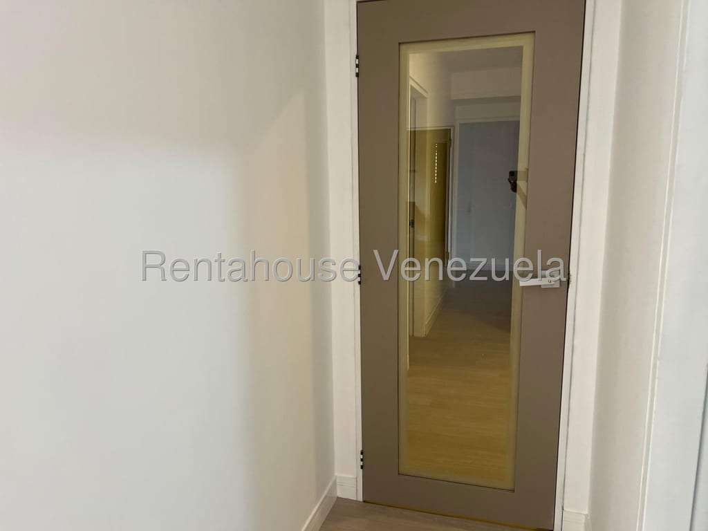 Apartamento en Lomas de La Alameda, Caracas
