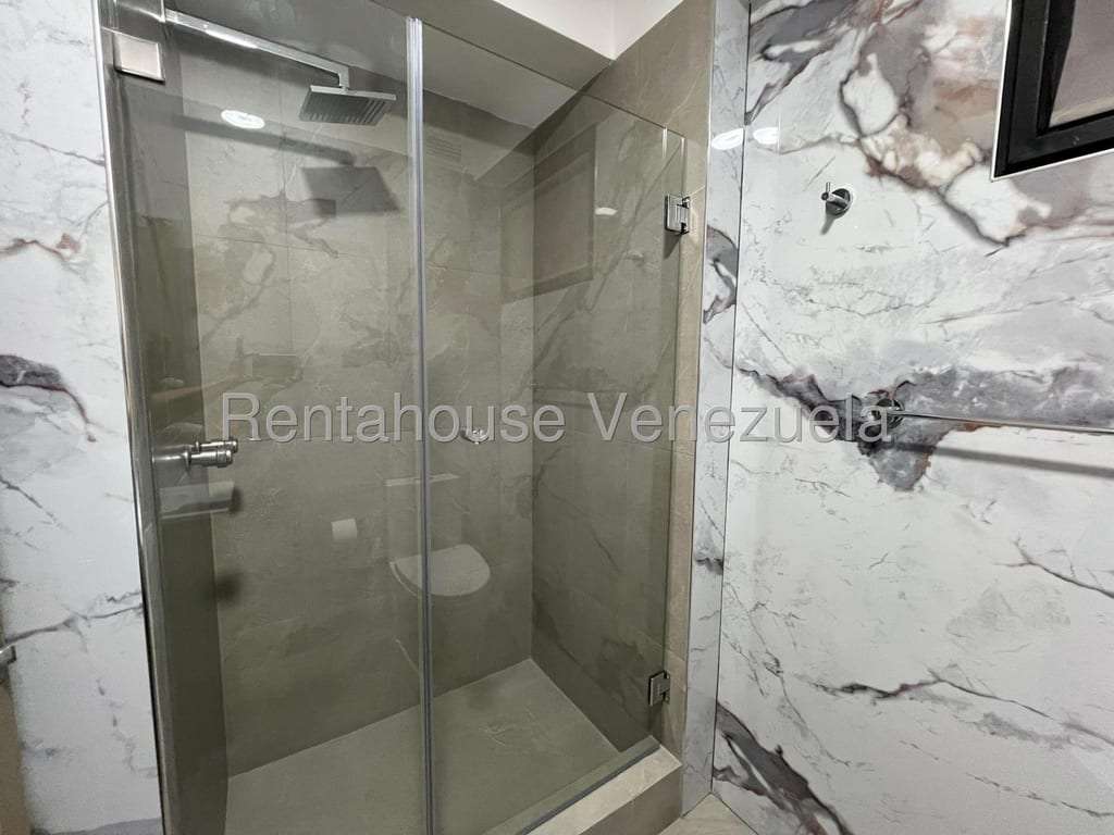 Apartamento en Lomas de La Alameda, Caracas