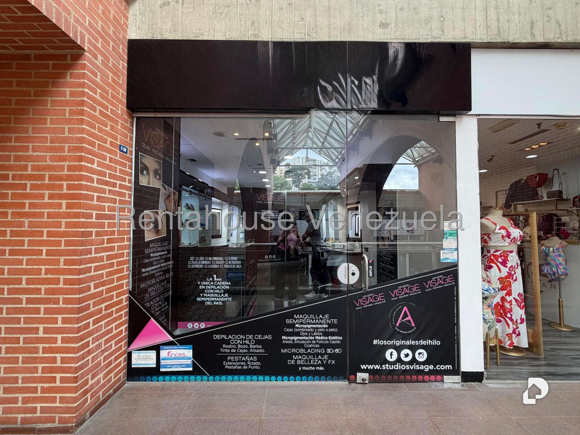 Local comercial en El Cafetal, Caracas – 1